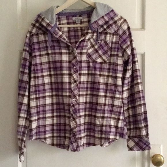 Carhartt Tops - Carhartt Hooded Shirt
